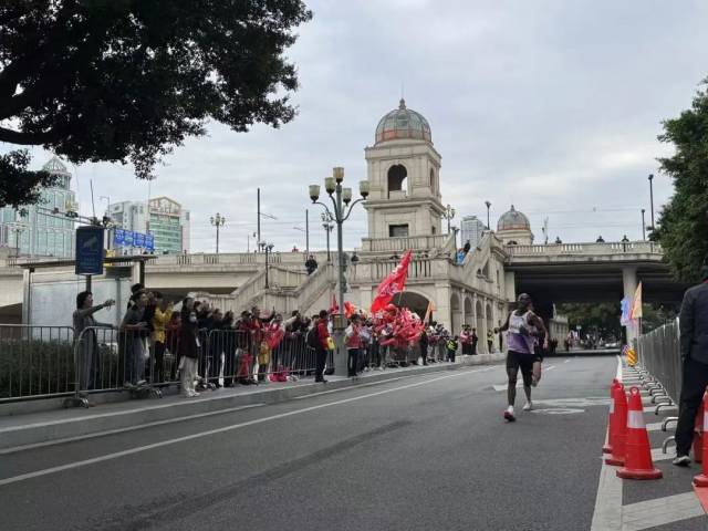 （图/广州日报）